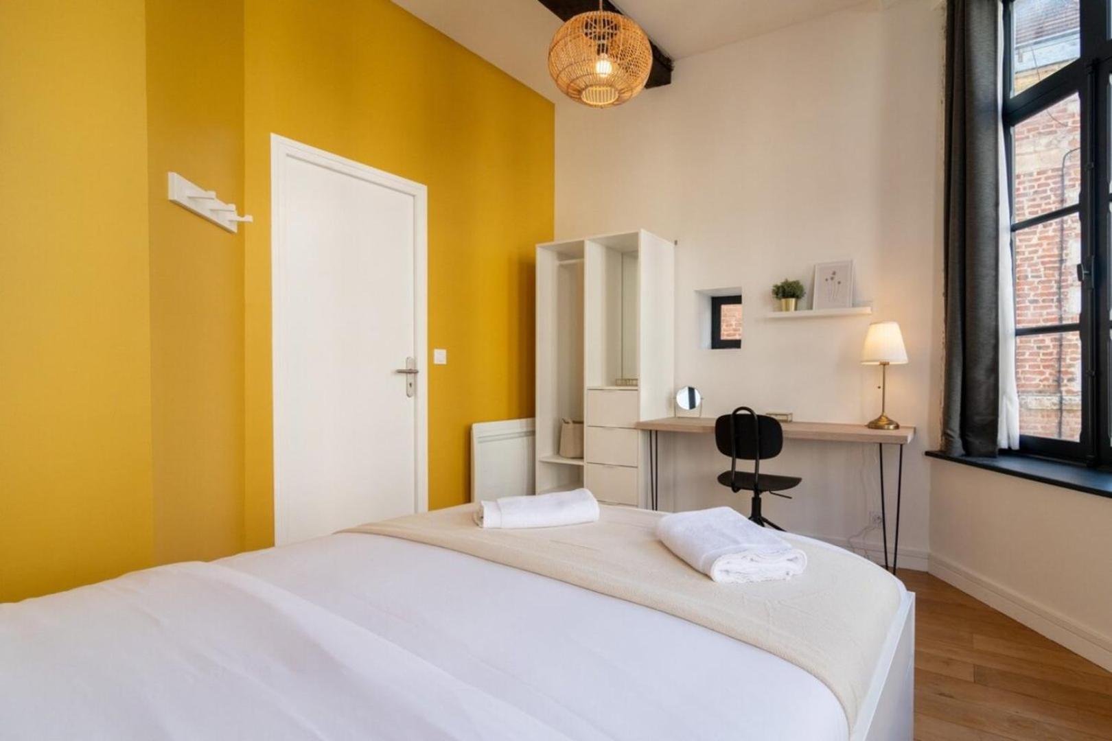 Appartamento Unique 3 Bed House In Old Lille! Esterno foto